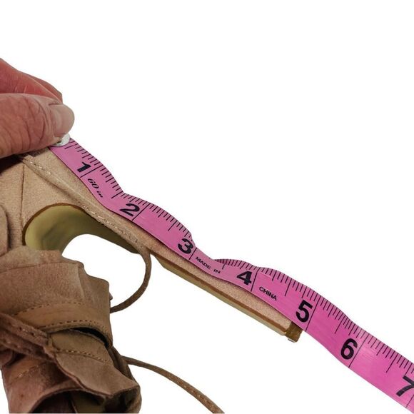 Shoedazzle Beige Shirah Heeled Sandals - Size 5.5 - Picture 10 of 14